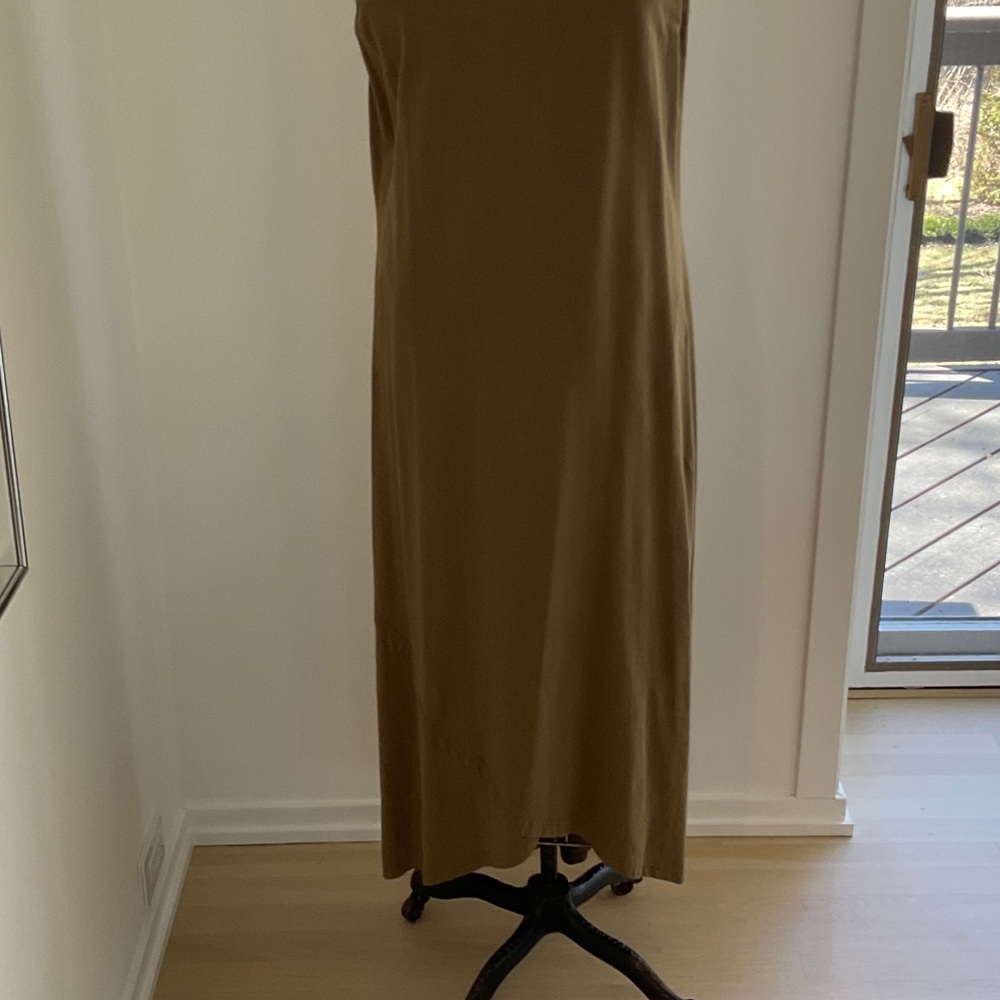 Sleek Sleeveless Maxi Slip Dress in Olive